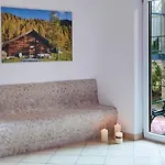 Alpin شقة فندقية فلاخاو