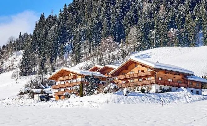 Alpin Hotel apartamentowy 3*